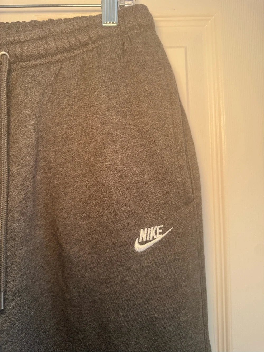 Nike Men’s Charcoal Gray Fleece Open Hem Sweatpants Size M